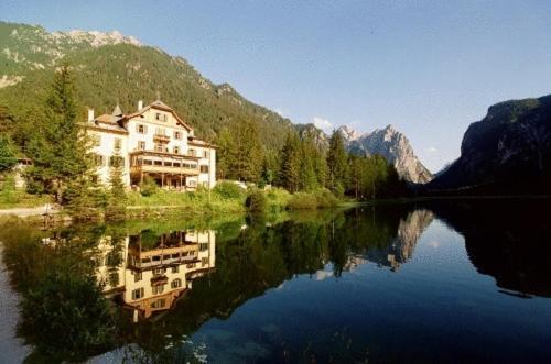 Hotel Baur Am See Dobbiaco Dış mekan fotoğraf